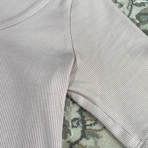 H&M Pale Pink Ribbed Wide Neck Top Size M - Picture 2 of 4